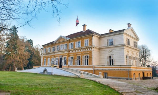 Domeniul Regal de la Săvârșin se deschide anul acesta pentru public