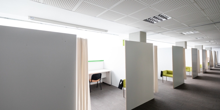 Abia din 8 februarie vor fi suplimentate fluxurile de vaccinare din Timișoara. Anunțul primarului Dominic Fritz