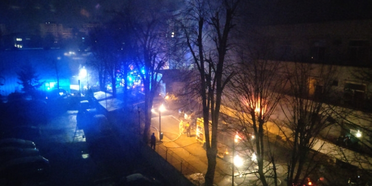 Incendiu la un spital din Capitală. Patru persoane au murit carbonizate
