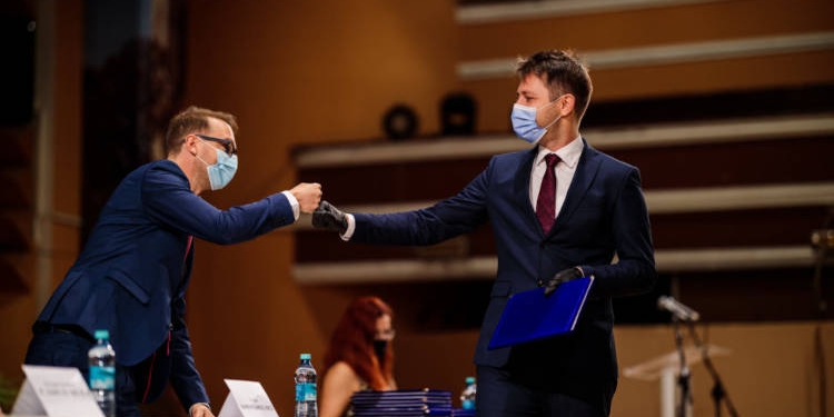 Viceprimarul USR din Timișoara, Ruben Lațcău, intră în concediu paternal