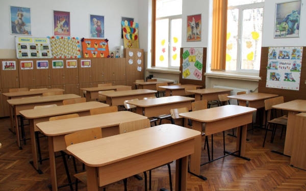 Se deschid școlile din 8 februarie? Klaus Iohannis i-a convocat pe premier și miniștri la Cotroceni