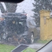 Grav accident rutier în Timișoara. O mașină a rupt gardul Cimitirului Eroilor