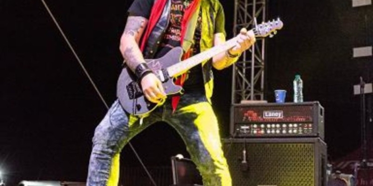 Chitaristul formației Cargo, Adi Bărar se află internat la secția de Terapie Intensivă