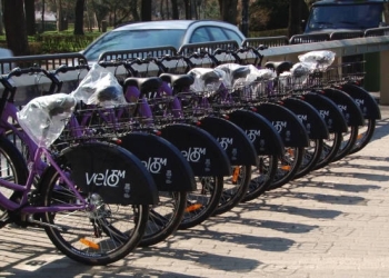Timișorenii pot folosi din 6 martie bicicletele şi trotinetele primăriei