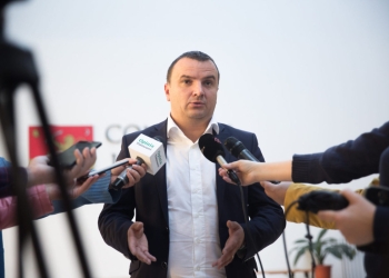 Călin Dobra a criticat dur Coaliția de guvernare: „PNL plus USR bagă adânc mâna în buzunarul cetățenilor”