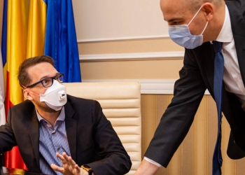 Dominic Fritz tot mai prăbușit. Firmele nu-i răspund la email