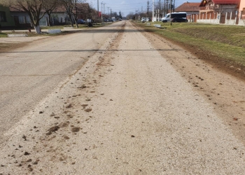 Murdărești asfaltul, plătești. Se întâmplă la Giarmata