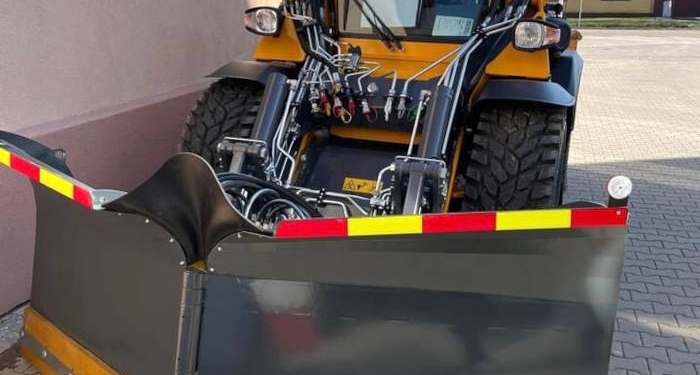 Primăria Giarmata achiziționează un utilaj nou cu bani europeni