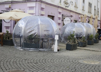 Barurile și restaurantele din Timișoara ar putea amplasa igluuri în mod legal