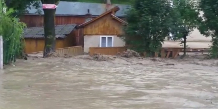 Patru zile de Cod portocaliu de inundații. Care sunt județele