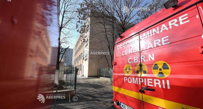 Persoanele evacuate din blocul în care s-a făcut dezinsecţie pot reveni în siguranţă în locuinţe