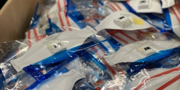 Percheziții în Timișoara, Giroc și Dumbrăvița în căutarea măștilor contrafăcute