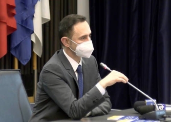 PNL Timiș trece la concedieri în administrația publică. La CJ Timiș pleacă acasă 10% dintre angajați