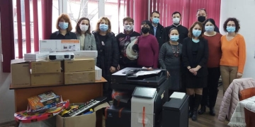 Școala din Moșnița Veche a primit donații în valoare de 25.600 lei