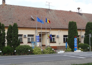 Primăria Biled renunță la un proiect câștigat, de 100.000 de euro, fonduri europene nerambursabile