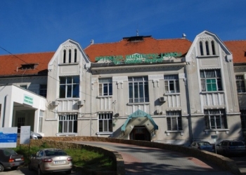 Lugoj: asistente plecate la muncă în străinătate, dar pontate la serviciu în spital