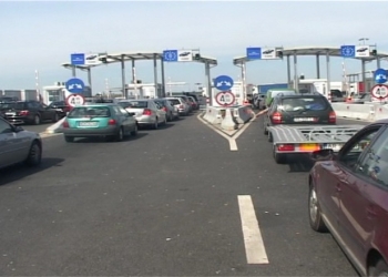 O aplicație online ar putea evita aglomerarea frontierei de vest a țării