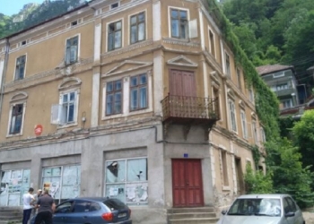 Monument istoric din Băile Herculane vândut pe OLX