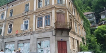 Monument istoric din Băile Herculane vândut pe OLX