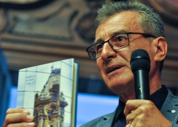 UPDATE Petiție împotriva lui Victor Neumann, managerul Muzeului Național de Artă