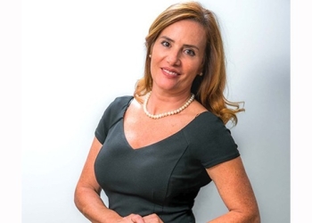 Timișoara: Consilieră locală USR+, putred de bogată, indignată că presa i-a publicat bogăția din declarația de avere