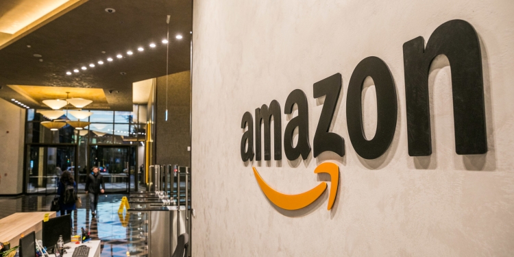 Amazon deschide birouri în Timișoara