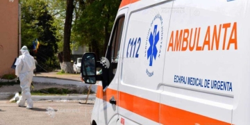 Mai mult de un sfert din angajații Serviciului de Ambulanță Timiș au fost confirmați cu COVID în ultimul an