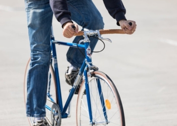 Ministrul Mediului le cere românilor ca, vineri, să renunțe la mașini și să circule cu bicicletele sau cu transportul în comun