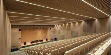 Încep lucrările la Cinema Dacia. Primăria a semnat ordinul