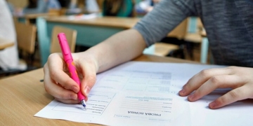 Timiș: Tentativă de fraudare a simulării Evaluării Naționale, la limba și literatura română