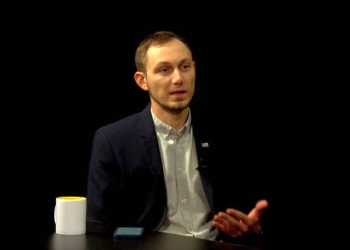 Senatorul USR+ de Timiș, Raoul Trifan, propagandă deșănțată pro vaccinare: “Nu vă lăsați păcăliți de știrile alarmante din mass-media. Vaccinul Astra Zeneca este sigur și eficient”