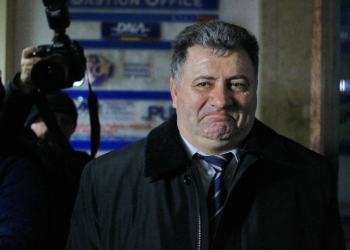 Fostul inspector-șef al IPJ Timiș, Sorin Munteanu, condamnat la 6 ani de închisoare pentru corupție! Alături de el și un lider de clan țigănesc din Lugoj