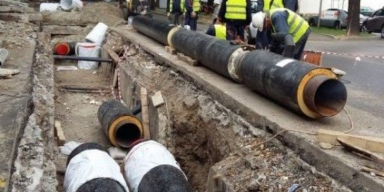Bani publici pe apa sâmbetei. Bulevarde recent reparate, urmează să fie sparte