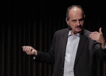 Medicul Virgil Păunescu: Când la OncoGen am propus vaccin prin spray nazal a urmat o anchetă. Acum englezii testează metoda