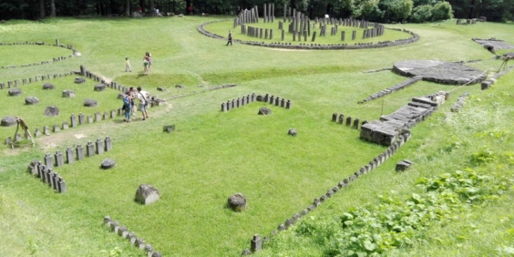 Cetatea Sarmizegestusa Regia din trece la programul de vară. Află care este