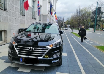 Timișoara: Trotuar și pistă de biciclete, parcare pentru mașinile Corpului Diplomatic