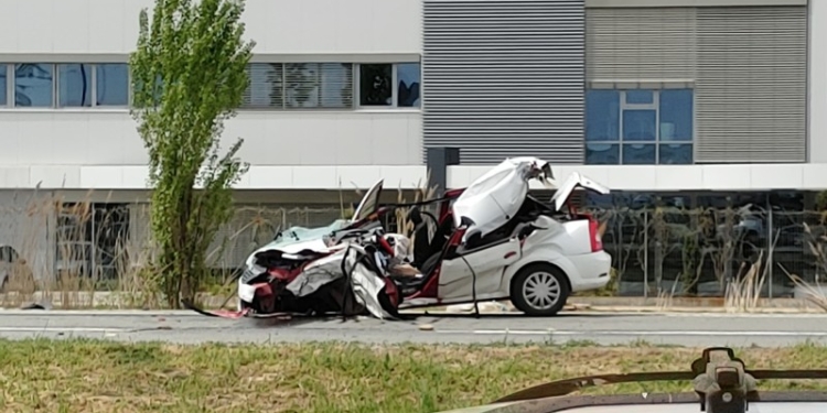 VIDEO Grav accident în Timișoara. Un bărbat a murit și trei persoane au fost rănite