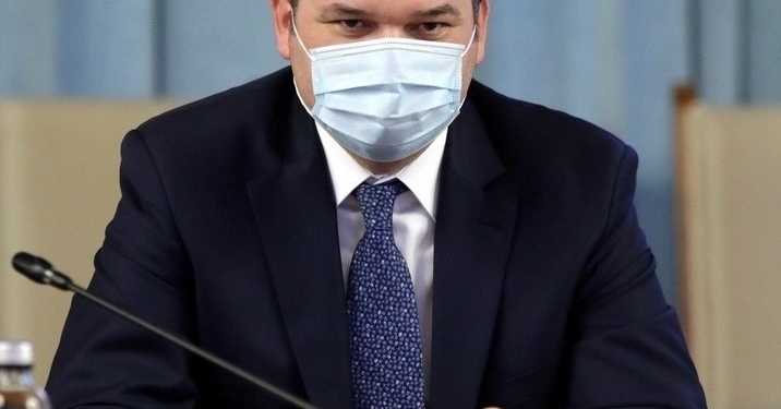 Cseke Attila, ministrul Dezvoltării, amator de senzații tari! Vine să vadă cum e să circuli pe drumul dintre Timișoara și Moșnița Nouă!