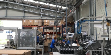 Italienii fac angajări la Nădlac. Se deschide o fabrică