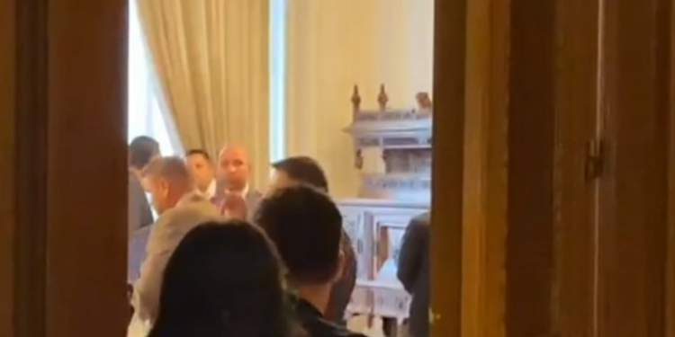 Orban, președintele PNL, lovește din nou! Organizează al doilea chef în plină pandemie și fără mască de protecție