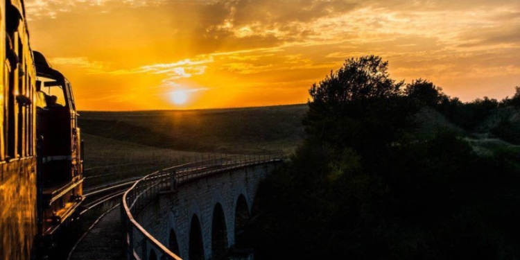 Banatul de Munte poate să fie destinația turistică a anului 2021. Dacă o votați