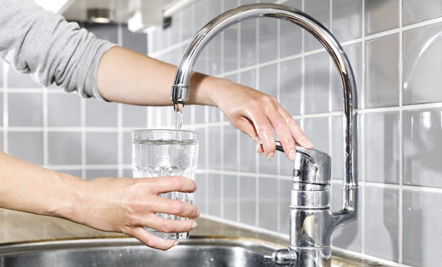 Apă nepotabilă la robinete! Probleme de tratare a apei la Stația din Buziaș