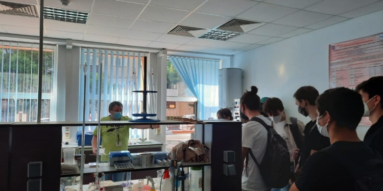 FOTO De Ziua Mondială a Mediului, elevii arădeni au învățat la UAV Arad cum restaurează ecosistemele