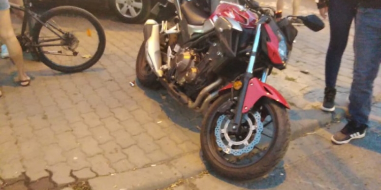 FOTO Un motociclist, victima unui accident în Timișoara