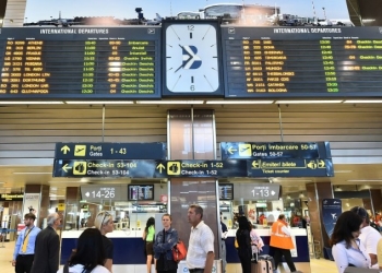 Cursă București – Timișoara, blocată pe Aeroportul Otopeni