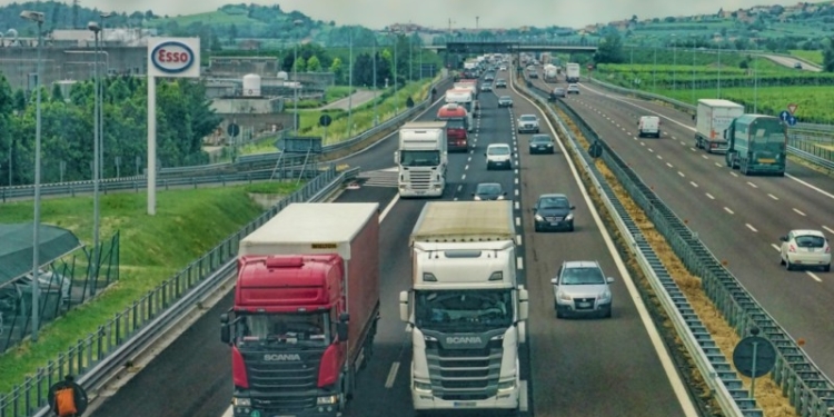 Restricţii de circulaţie pe A1 Sibiu – Deva. Porţiunile pe care se efectuează lucrări