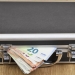 Un miliard de euro mită, în șase ani, în România