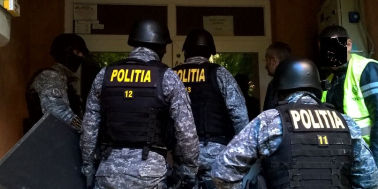 Percheziții în Timiș și în mai multe județe din țară