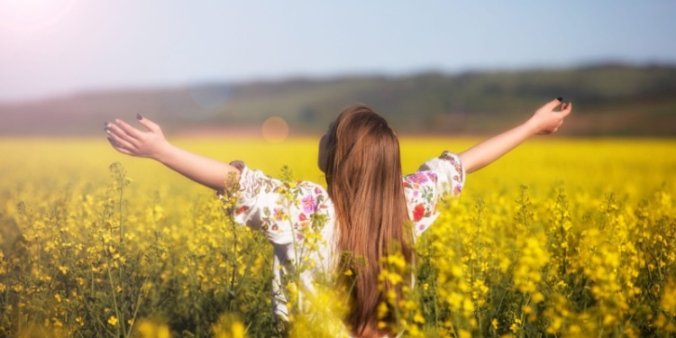 24 Iunie, Ziua Sânzienelor. Obiceiuri și tradiții