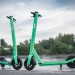 Zeci de trotinete electrice, disponibile pentru plimbare, în Arad